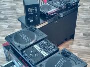 🔷 ALERTE INFOS 🔷

N’hésitez pas à pousser la porte de notre showroom afin de  découvrir les dernières nouveautés de la gamme Pioneer DJ 🎧
Le meilleur accueil...