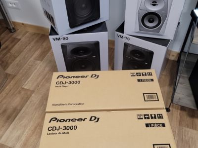 🔥Commande livrée à la discothèque
Le Lodge 13. Ploërmel🔥
Merci à Joris Asfez pour ta confiance!!!😀
#pioneerdjerdj #cdj3000 #Rekordbox