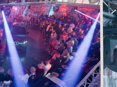 Retour sur une de nos prestations de fin d’année 2025.

@evenementsetsolutions29860 a fait appel à nous pour la sonorisation avec DJ et la mise en lumière de...